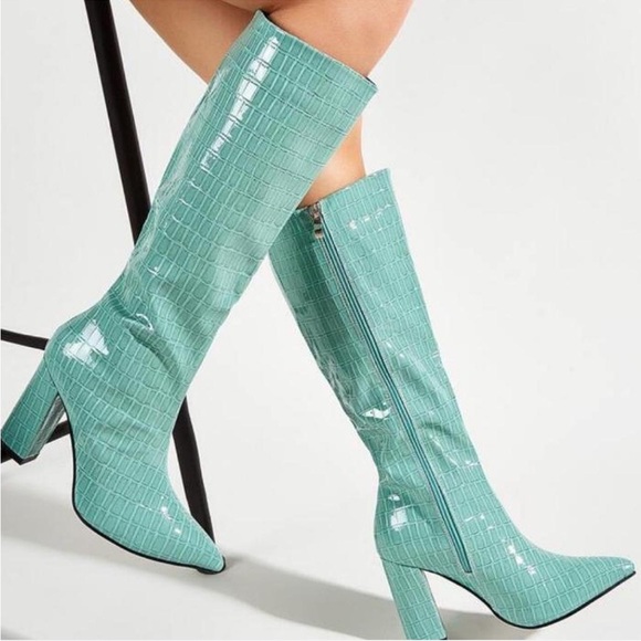 Stylish Turquoise Knee-High Boots - Picture 1 of 2